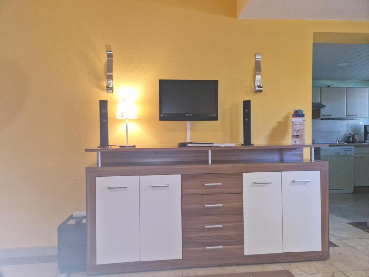 Apartment Schwerin-zippendorf Mit Sauna Und Strandnaehe, 4 Km Bis Zur Ostorfer Hals
