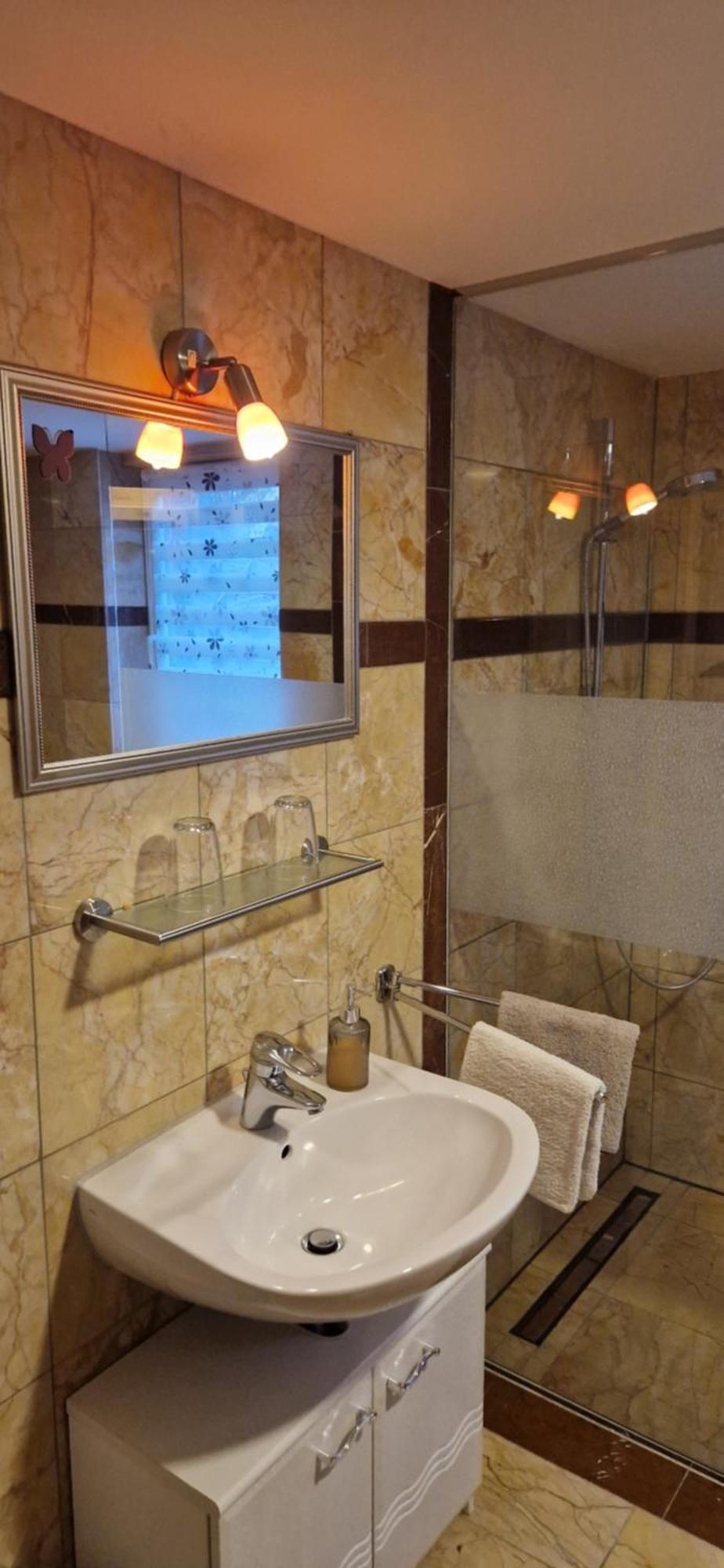 Schwerin-zippendorf Mit Sauna Und Strandnaehe, 4 Km Bis Zur Apartment *